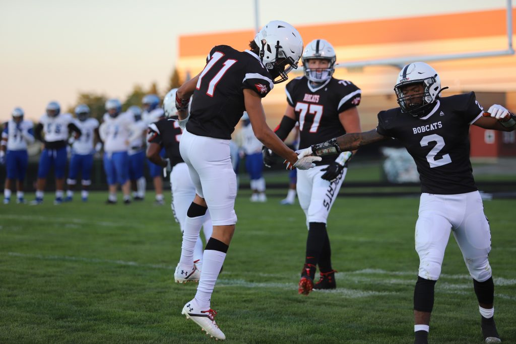 Grand Blanc Bobcats defeat Carman-Ainsworth