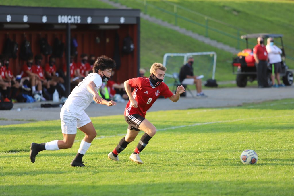 Grand Blanc Bobcats Soccer defeat Plymouth 3-1
